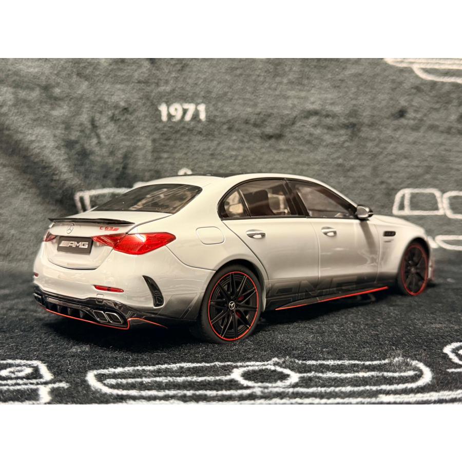 NZG 1/18 Mercedes Benz AMG C63 S E Performance 2023 グレー