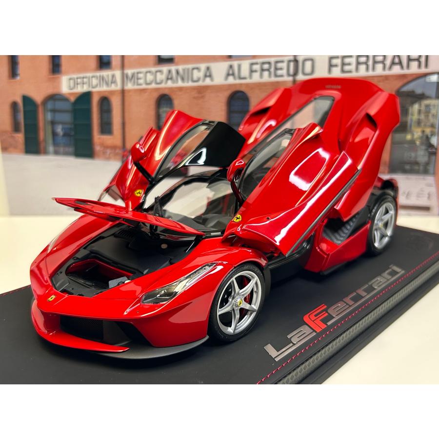 B.B.R 新発売！ BBR 1/18 Ferrari La Ferrari Rosso Corsa 4