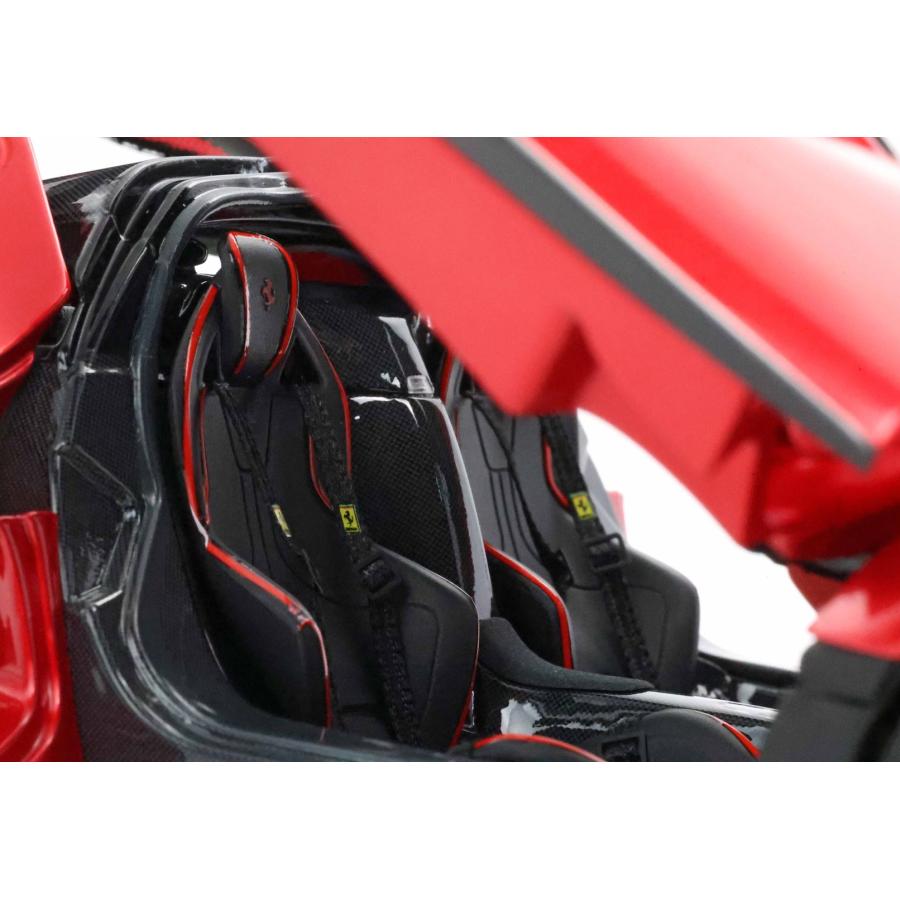 B.B.R 新発売 BBR 1/18 Ferrari La Ferrari Rosso F1 2007 black roof