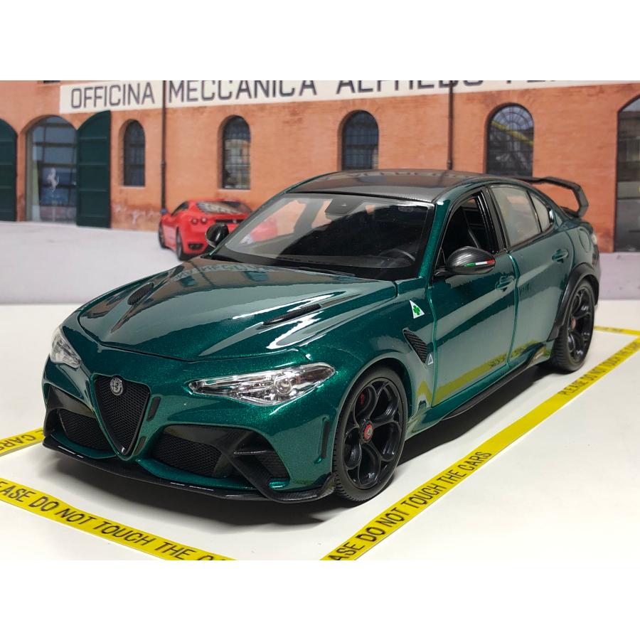 ÖN SATIŞ) Mini GT 1/64 BBR Alfa Romeo Giulia GTAm Rosso GTA #99 Centro