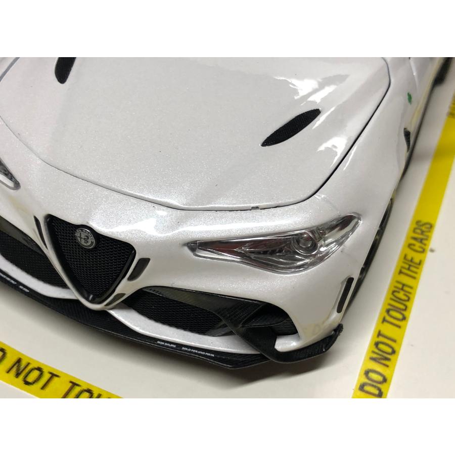 Bburago（ブラーゴ） 1周年記念セール Burago 1/18 ALFA ROMEO GIULIA