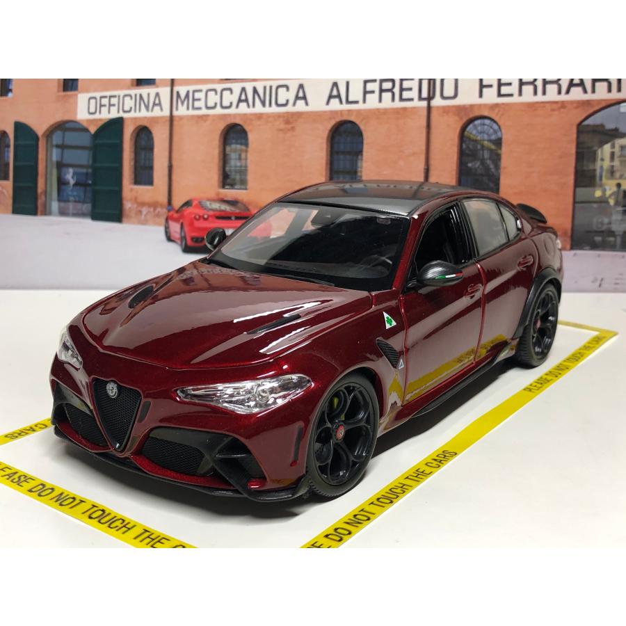 Bburago（ブラーゴ） 1周年記念セール Burago 1/18 ALFA ROMEO GIULIA