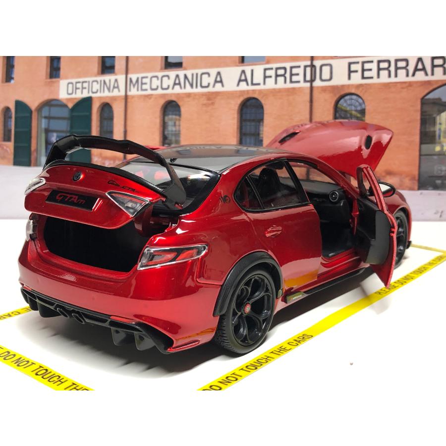 １周年記念セール Burago 1/18 ALFA ROMEO GIULIA GTAm 2020 Rosso GTA 