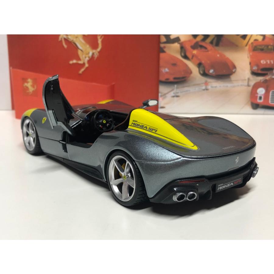 Burago フェラーリミニカー scale 1.24 Bburago（ブラーゴ） Burago 1/24 Ferrari MONZA SP1 シルバー