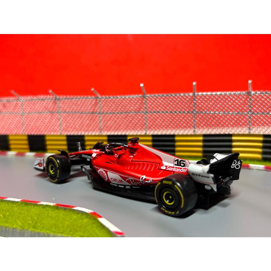 Bburago Burago 1/43 Ferrari F1 SF-23 #16 LAS VEGAS USA GP Bburago Burago 1/43 Ferrari F1 SF-23 #16 LAS VEGAS USA GP
