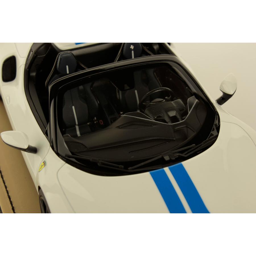 1:18 Ferrari 296 GTS Pack Fiorano MR Collection FE037D