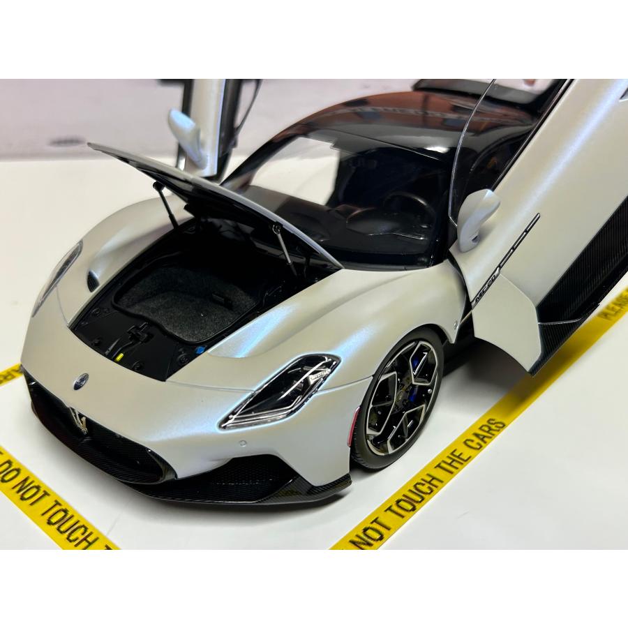 B.B.R BBR 1/18 Maserati MC20 Bianco audace マセラティ HE180051A