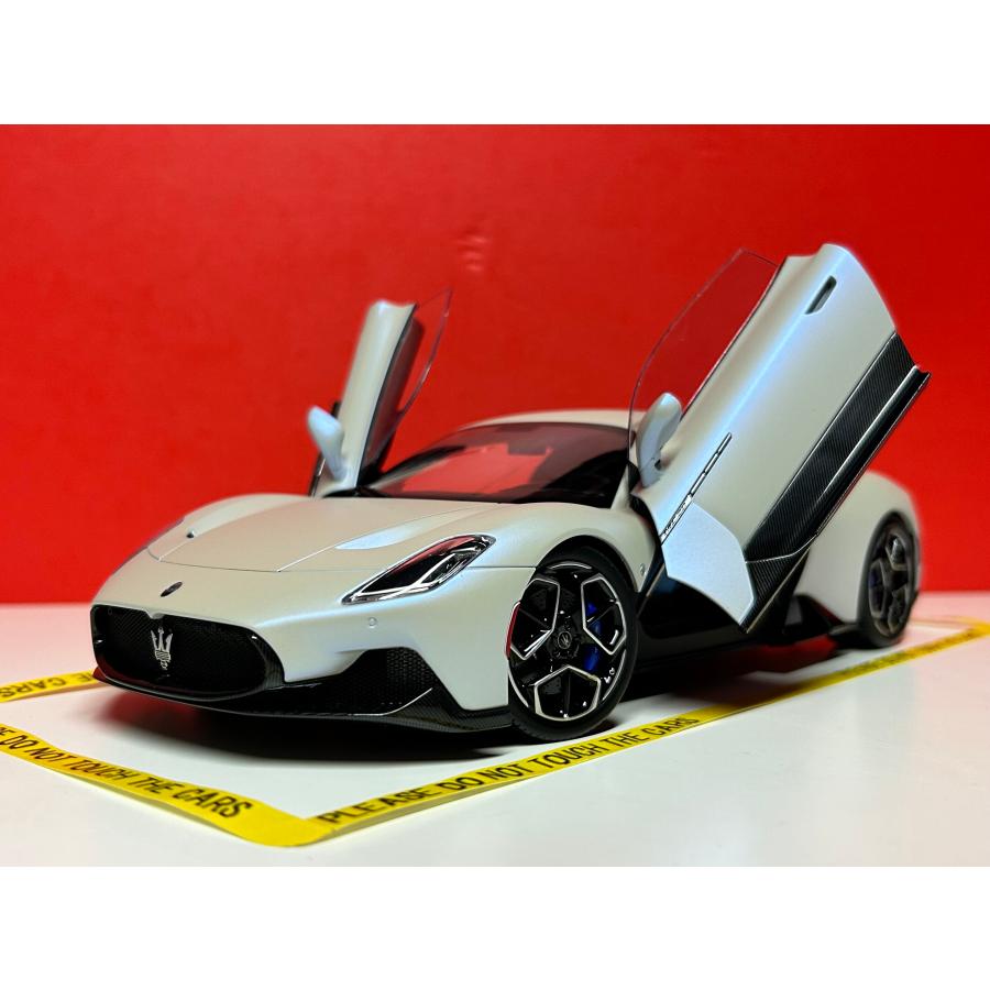 B.B.R BBR 1/18 Maserati MC20 Bianco audace マセラティ HE180051ABF