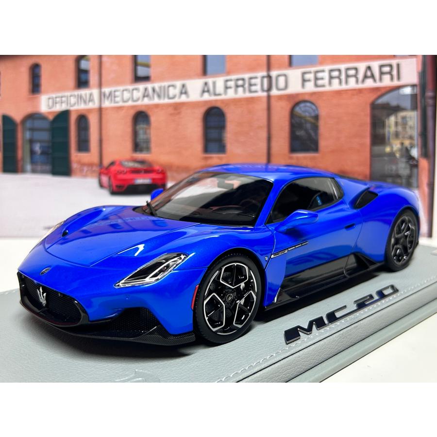 B.B.R ＜予約品＞ BBR 1/18 Maserati MC20 Blu Infinito ルーフ同色