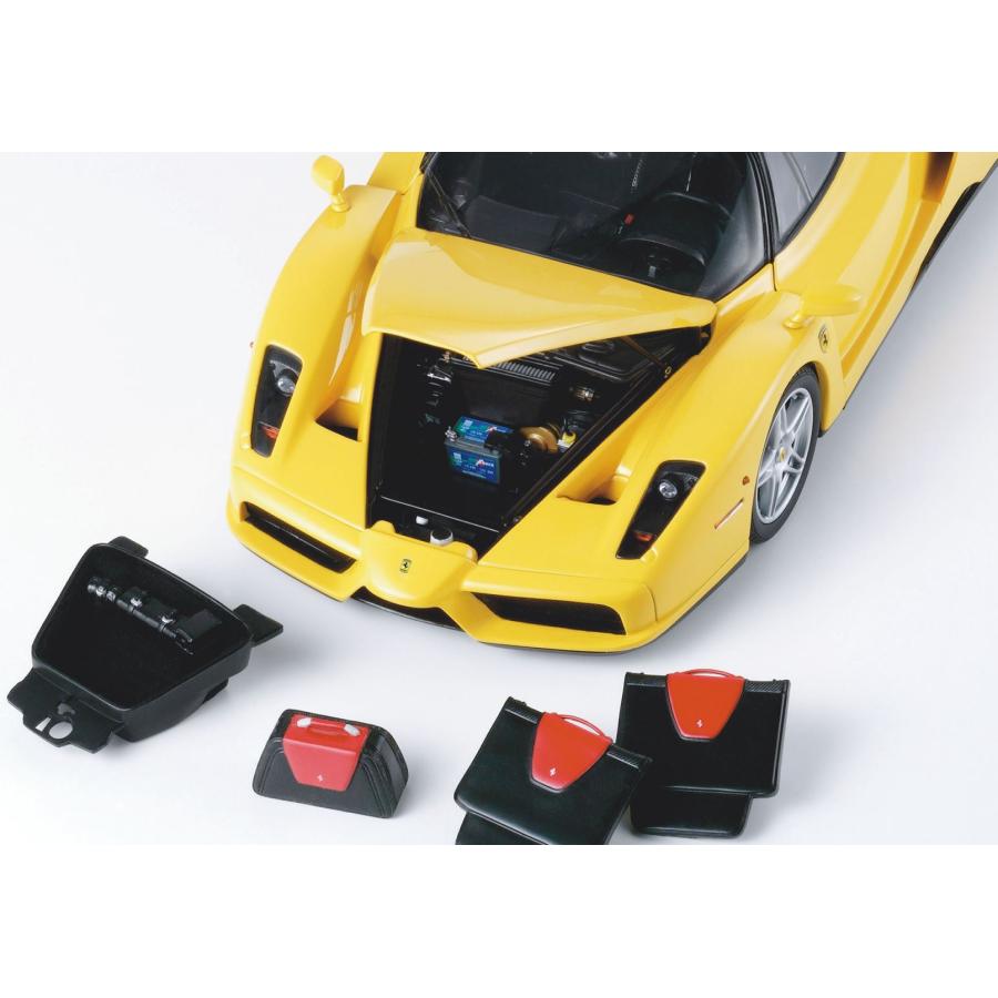 B.B.R ＜予約品＞ BBR 1/18 Ferrari Enzo Giallo modena Silver wheels