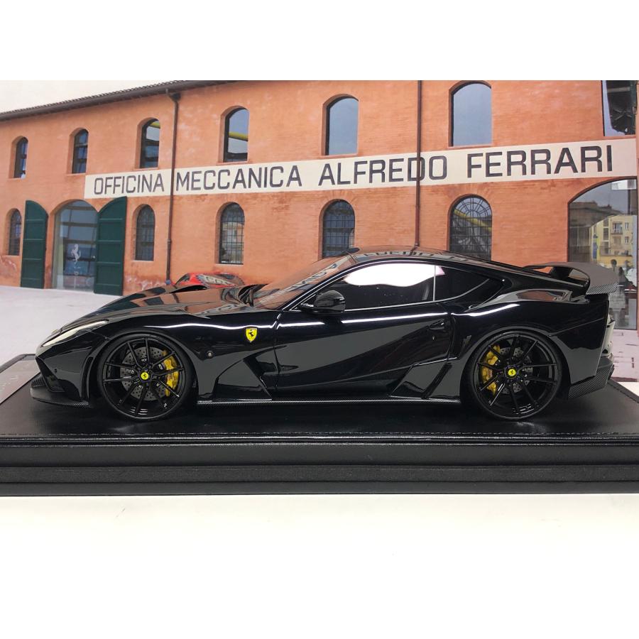（新品,未開封） IVY 1/18 Ferrari 812 superfast Novitec N-Largo ブラック　フェラーリ　ノビテック　ケース付 【EIM8484250785】(29900円)