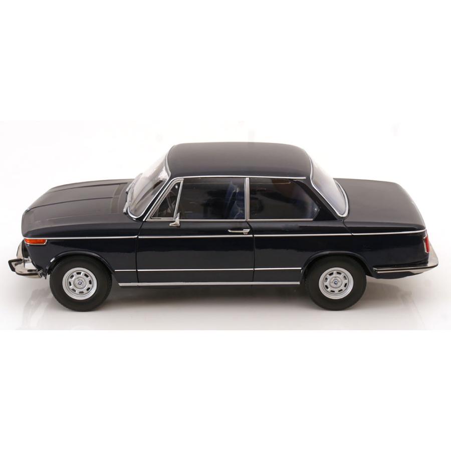 KK Scale BMW 1602 1974 Bleu Foncé - Maquette Voiture échelle 1/12 - Collection