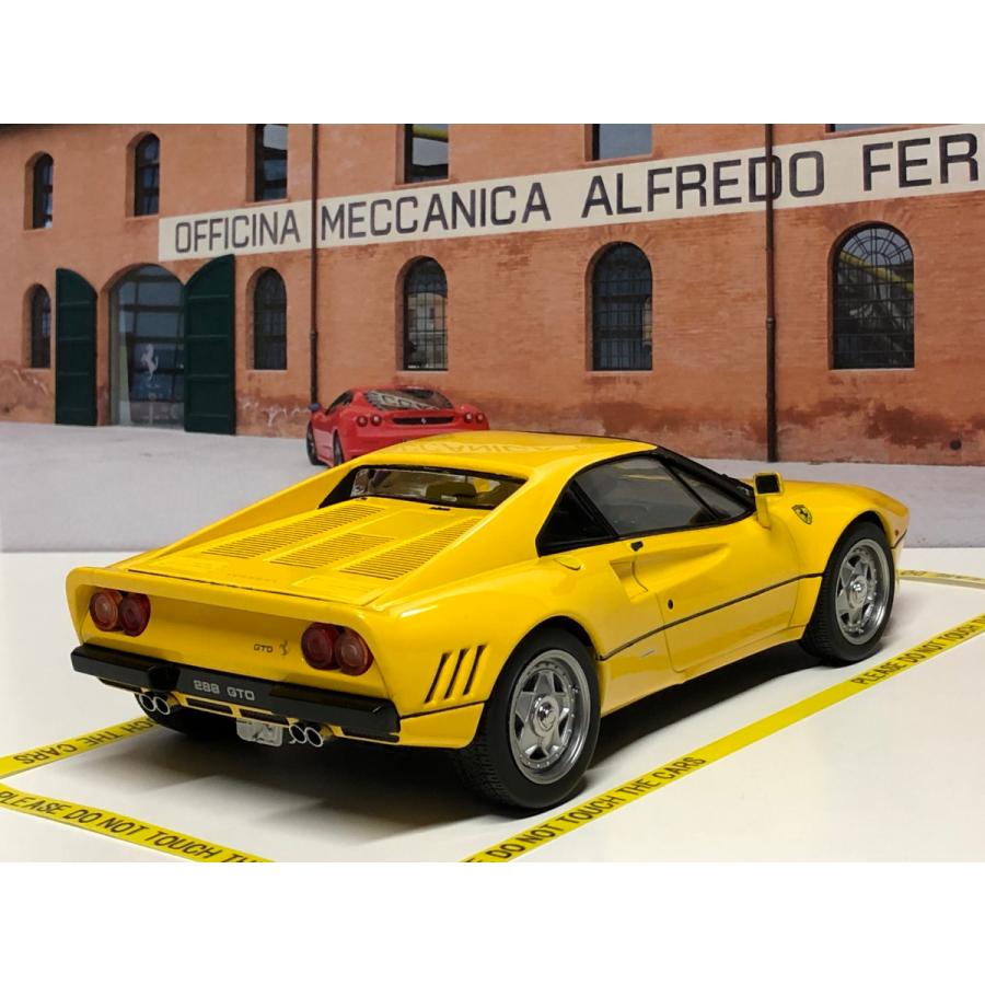 KKスケール KK scale 1/18 Ferrari 288 GTO イエロー ダイ