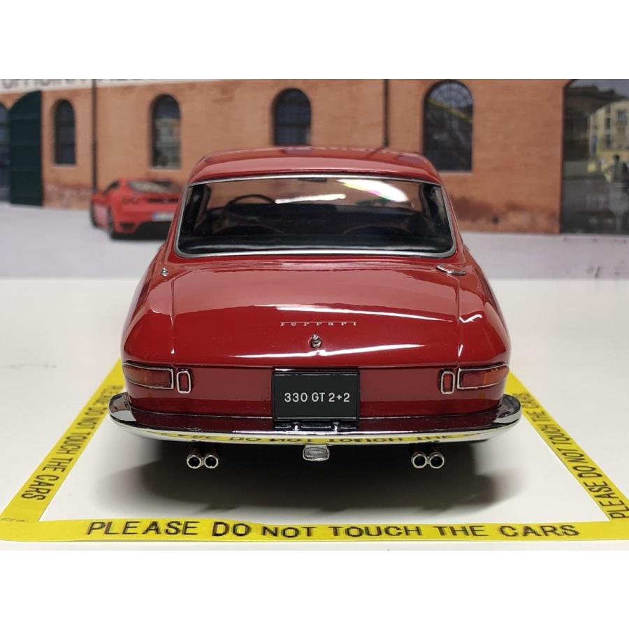 Ferrari 330 GT 2+2 1964 Rouge – Norev 1/18, KK Scale Models, Neuve