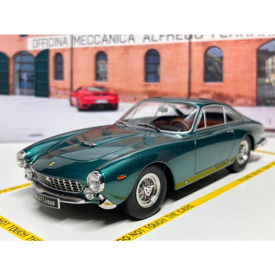 ラ*ム様 KKスケールフェラーリ250GT1/18スケール KKスケール KK scale 1/18 Ferrari 250 GT Lusso 1962 レッド ダイ