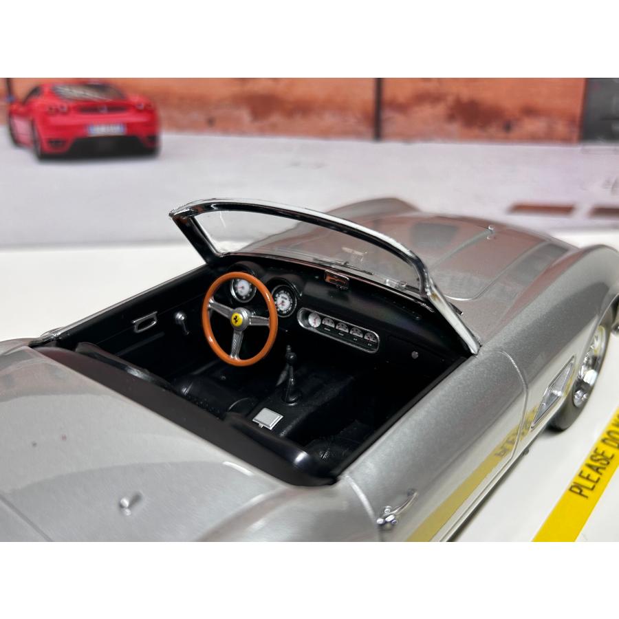 KKスケール KK scale 1/18 Ferrari 250 GT California Spyder 1960