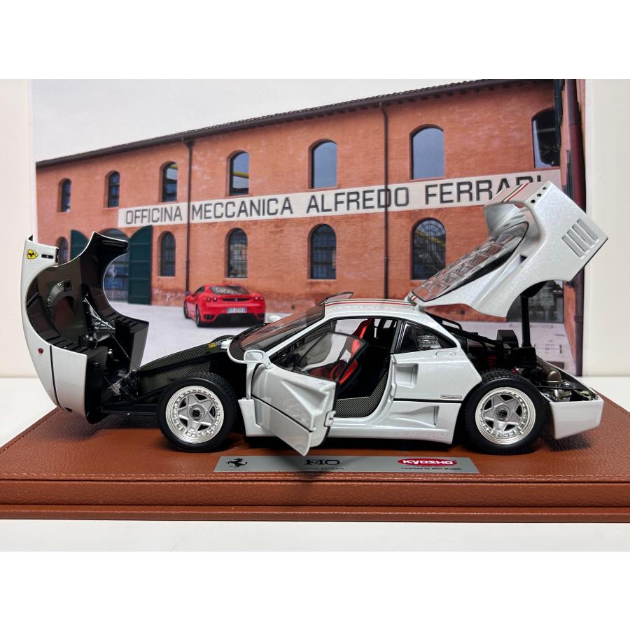 B.B.R BBR 京商 1/18 Ferrari F40 メタリックホワイト トリコロール