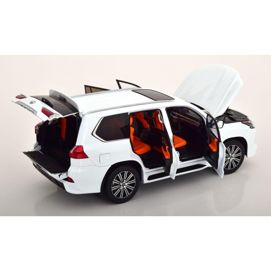 1/18 レクサス Lexus LX570 新品 【ホワイト＆ブラック】 LCDモデル 1/18 レクサス LX570 ホワイト