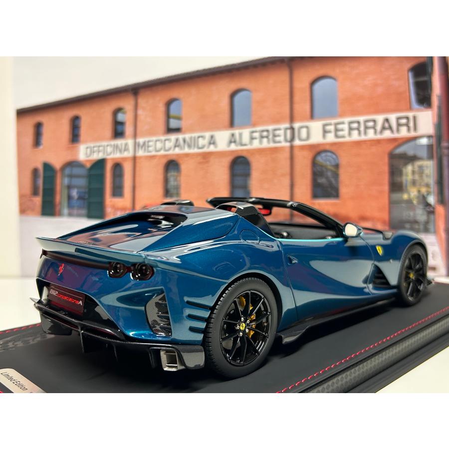 B.B.R BBR 1/18 Ferrari 812 Competizione A Blu Capri B.B.R BBR 1/18 Ferrari 812 Competizione A Blu Capri