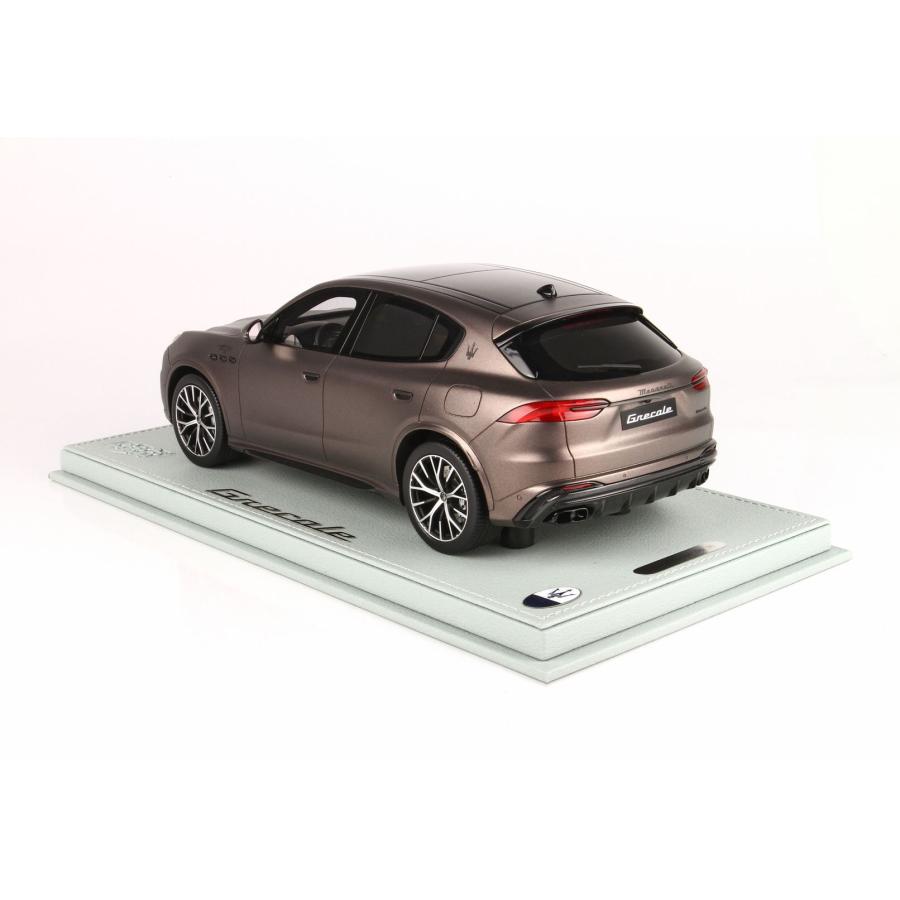 B.B.R ＜予約品＞ BBR 1/18 Maserati Grecale Trofeo マットブロンズ