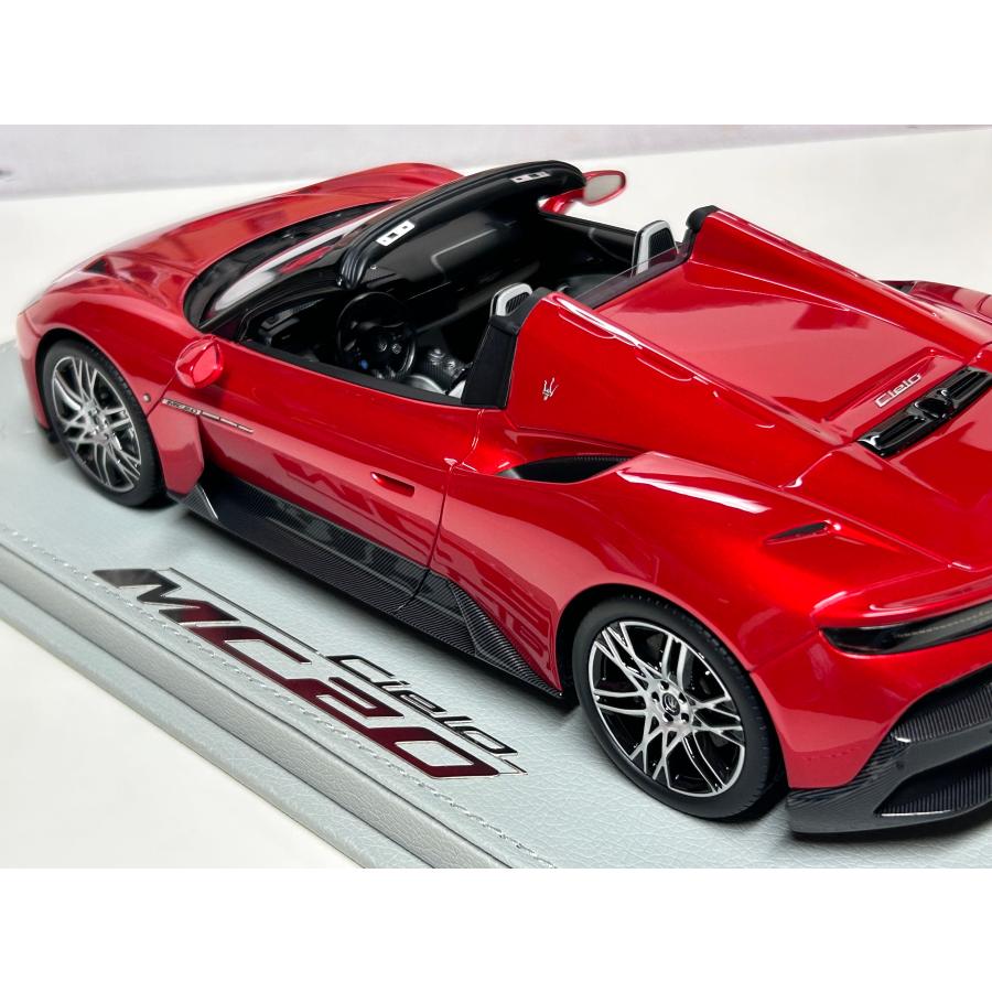 1/18 BBR マセラティMC20 CIELOケース付き 1/18 BBR Maserati MC20 Sky Aquamarine Resin Car Model