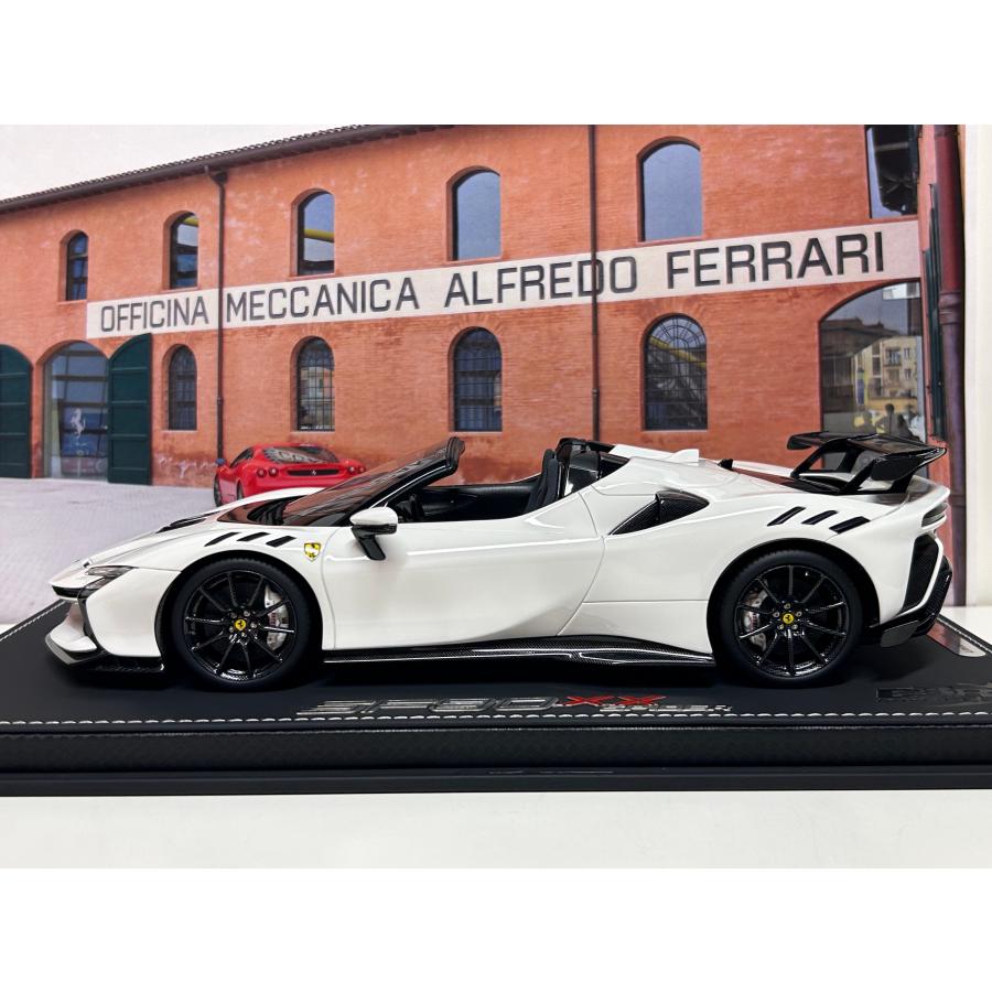 B.B.R BBR 1/18 Ferrari SF90 XX Spider Bianco Cervino フェラーリ