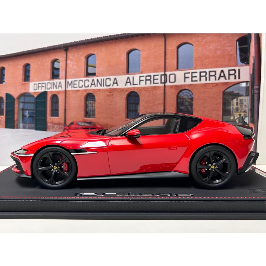 B.B.R 新発売！ BBR 1/18 Ferrari 12 Cilindri Panoramic roof Rosso