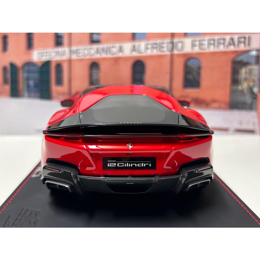 B.B.R 新発売！ BBR 1/18 Ferrari 12 Cilindri Panoramic roof Rosso