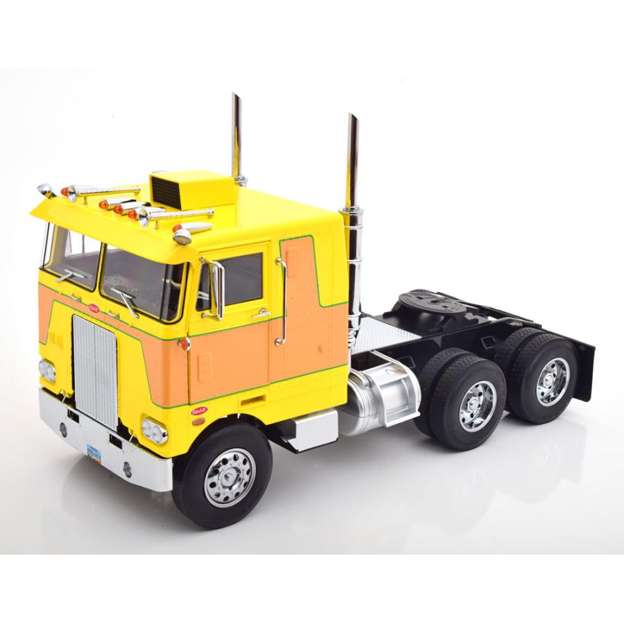 ミニカー 1/18 Peterbilt 352 Pacemaker 1977-1979 ミニカー 1/18 Peterbilt 352 Pacemaker 1977-1979 Road Kings