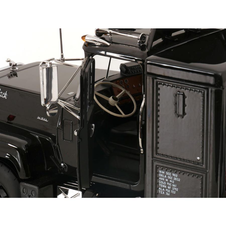 KKスケール Road Kings 1/18 Mack RL 700L 1974 ブラック トレーラー