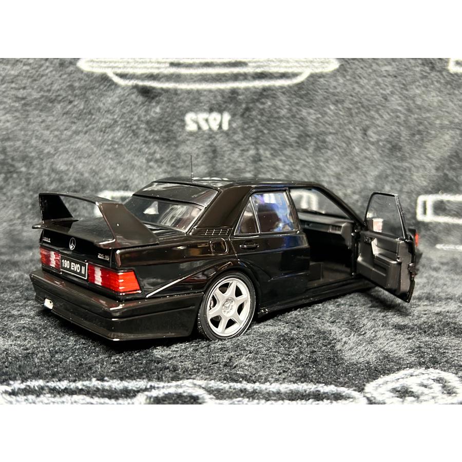 SOLIDO solido 1/18 Mercedes Benz 190E 2.5-16V Evolution II 1990