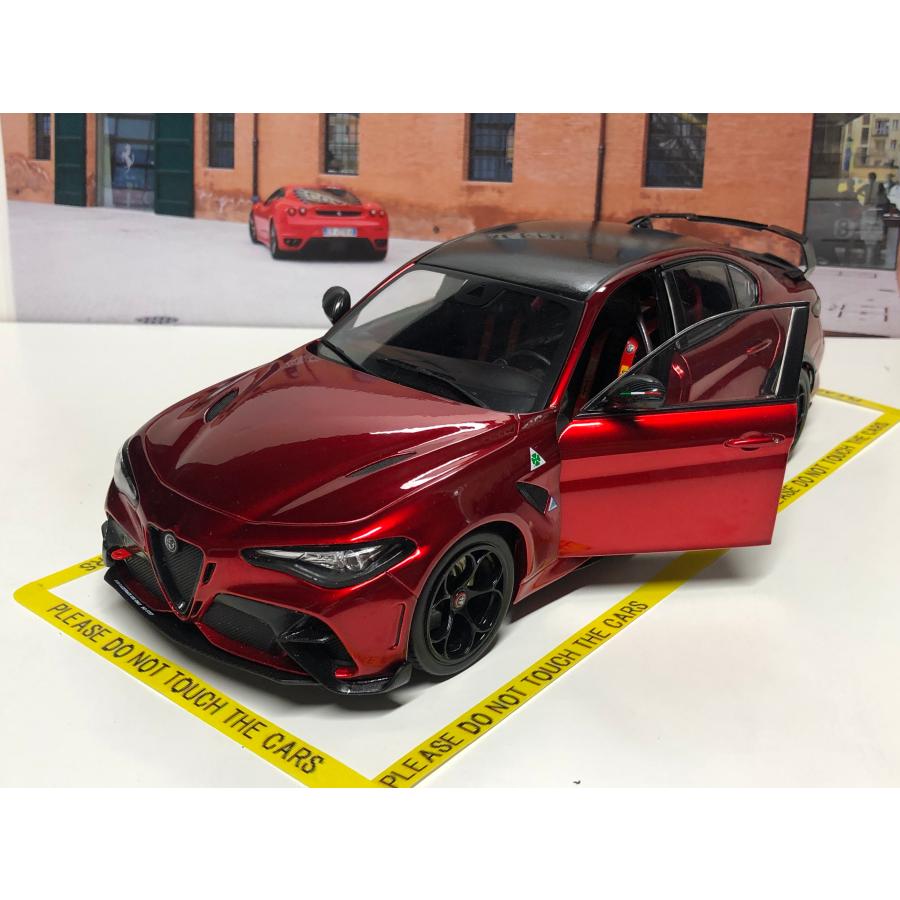 SOLIDO solido 1/18 Alfa Romeo Giulia GTAm 2021 レッドメタリック