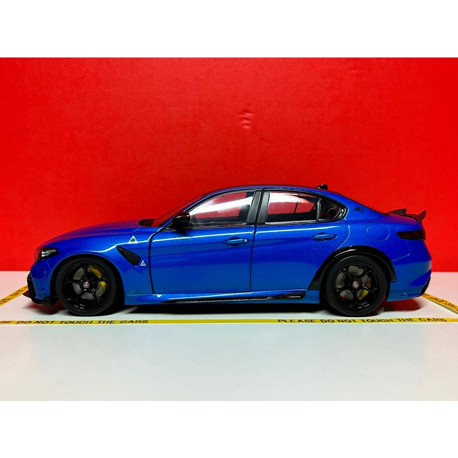 SOLIDO solido 1/18 Alfa Romeo Giulia GTA 2022 ブルーメタリック