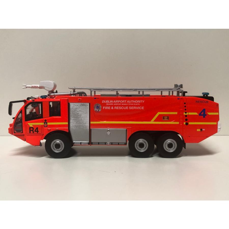 ダイキャスト 1:43 スケール COBRA 3 空港主要フォーム消防車 Amazon | △ 1/43 CARMICHAEL COBRA3 くうこう消防車 r | ミニカー