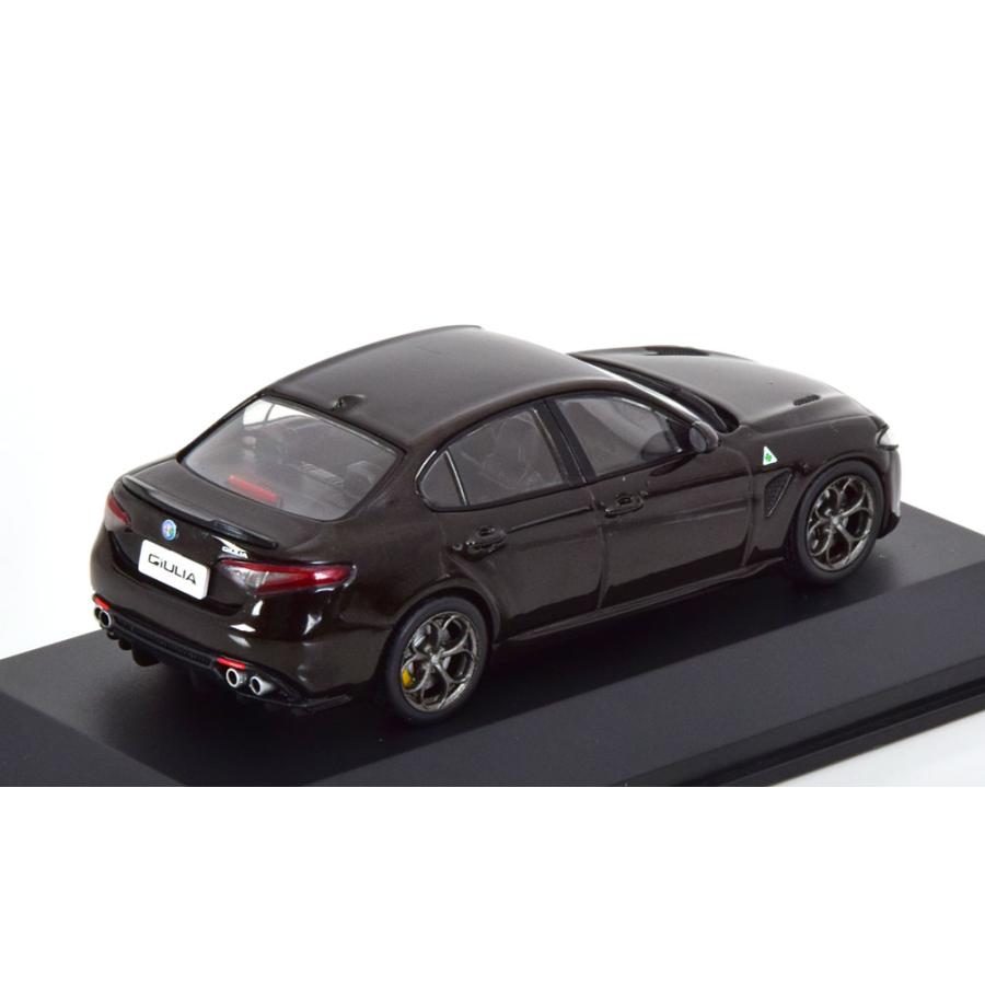 Solido 1/43 Scale Diecast 29721A - 1999 Alfa Romeo 166 - Black