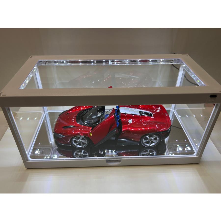 1/18 ミニカー ディスプレイケース LED照明付 USB給電 組立式 1/18 ミニカー ディスプレイケース LED照明付 USB給電 組立式