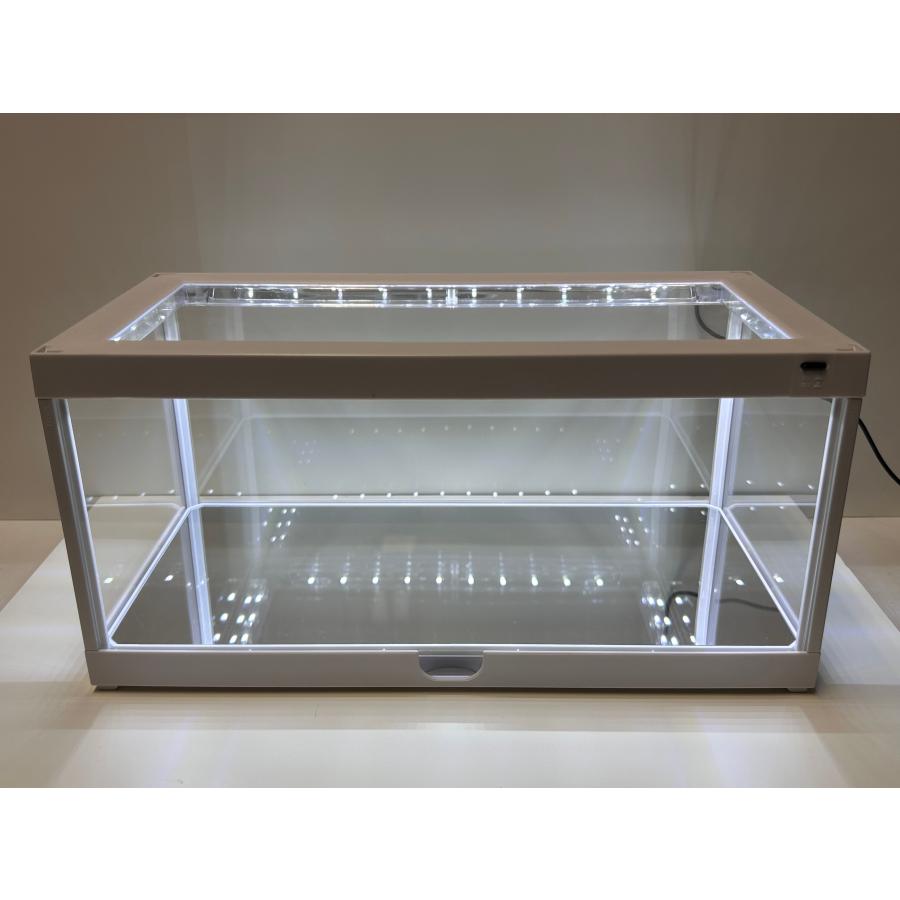 1/18 ミニカー ディスプレイケース LED照明付 USB給電 組立式 1/18 ミニカー ディスプレイケース LED照明付 USB給電 組立式