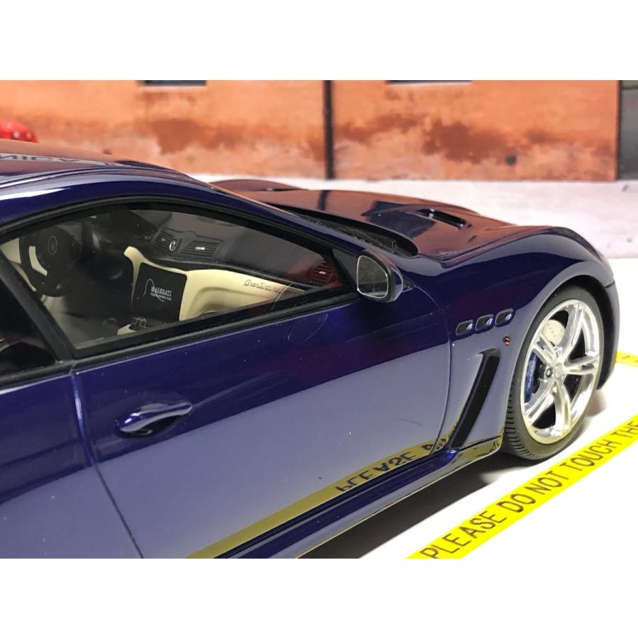 マセラティ模型 Amazon | BBR マセラティ ギブリ LIM ED 1/18 ミニカー 白