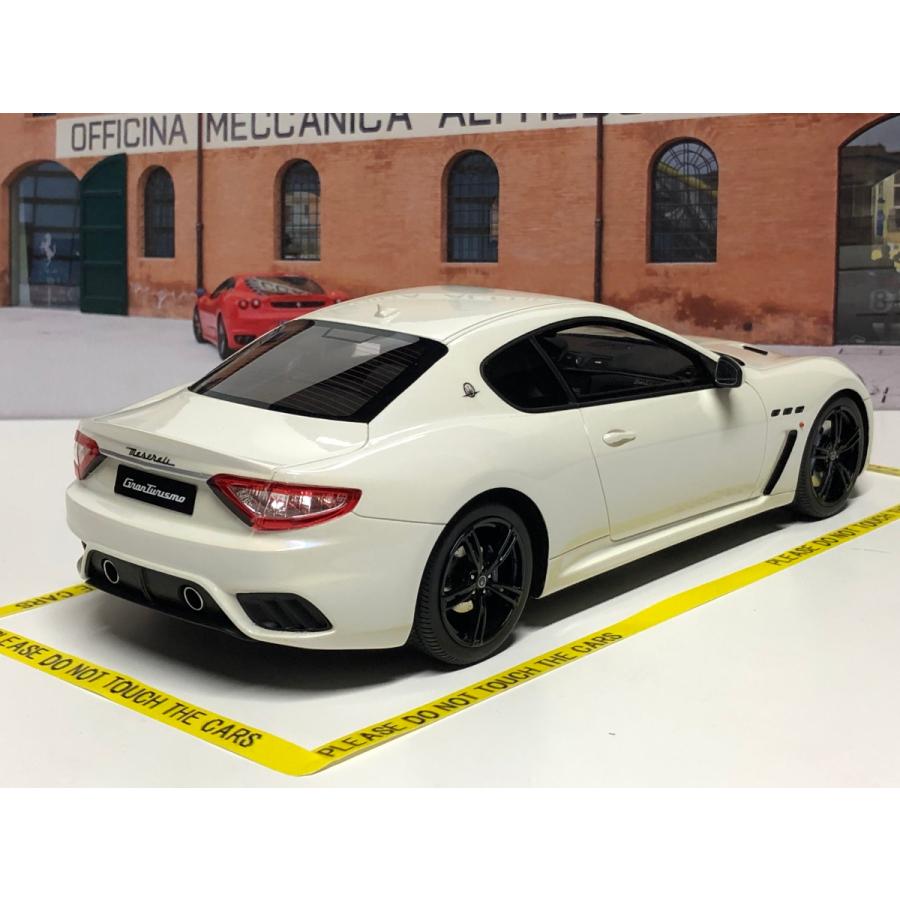 TSM MODEL TOPSPEED 1/18 Maserati Granturismo MC Bianco birdgage