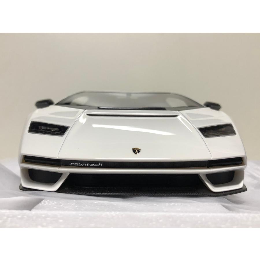 TSM MODEL 1/18 Lamborghini Countach LPI 800-4 2022 ホワイト TSM MODEL 1/18 Lamborghini Countach LPI 800-4 2022 ホワイト