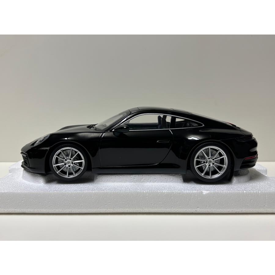 ミニチャンプス minichmaps 1/18 Porsche 911 (992) Carrera 4S Coupe