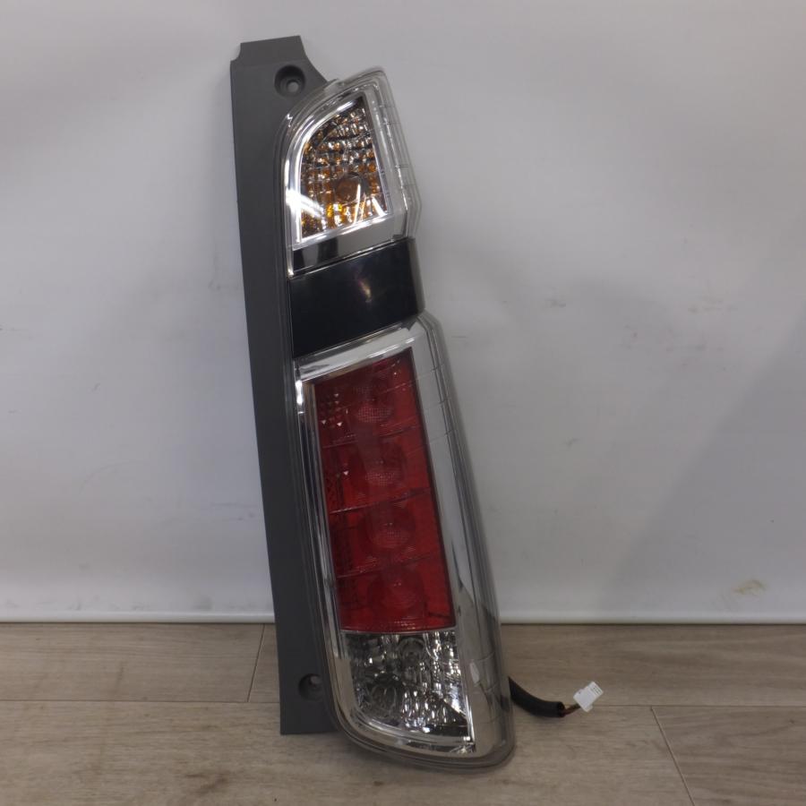 STANLEY W1400 テールランプ 本体 DBA-JH1 左 送料無料] ☆ホンダ HONDA 純正 N-WGN JH1 JH2 テールライト STANLEY