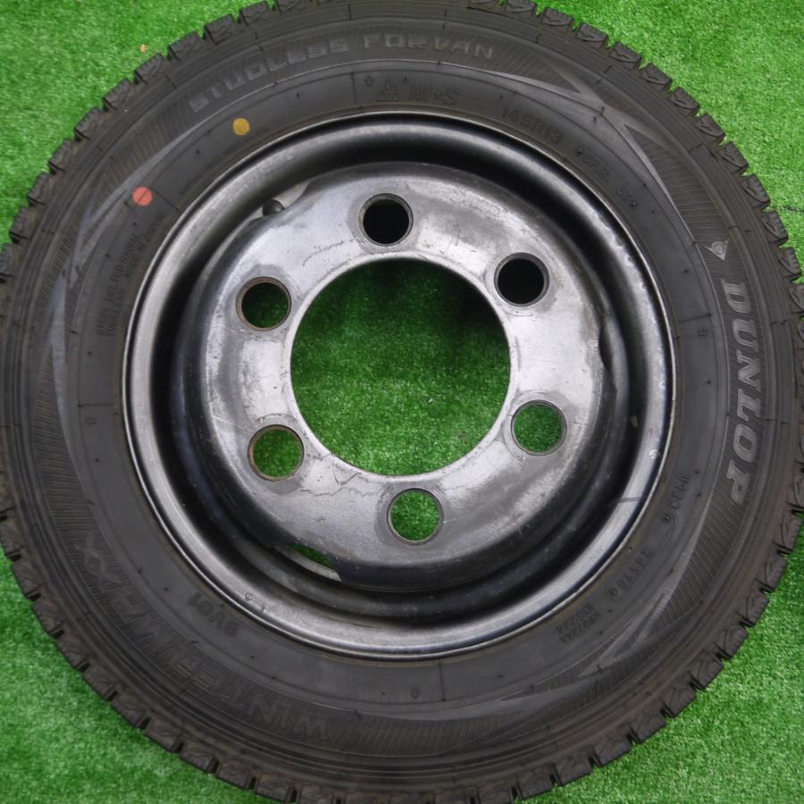 *送料無料* バリ溝！20年！9.5分★トラック タイヤ 145R13 8PR スタッドレス ダンロップ ウインターマックス SV01 ...