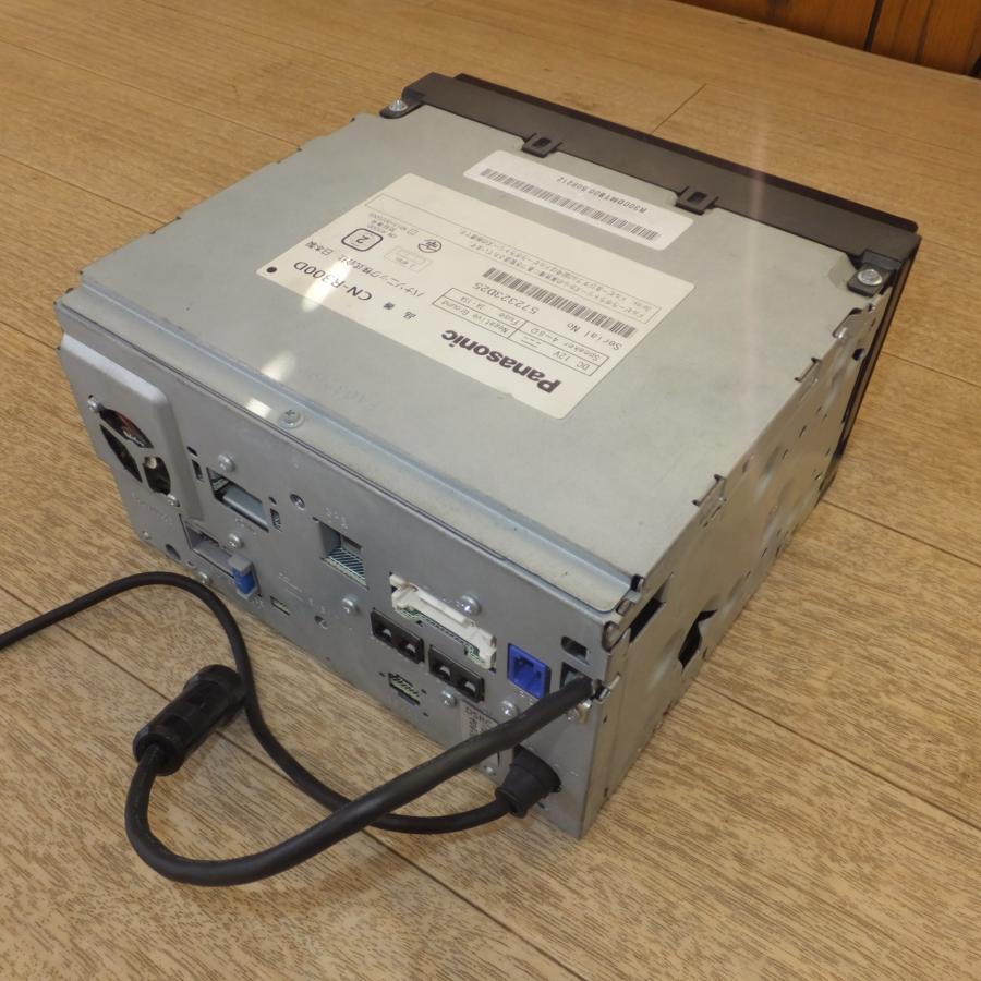 送料無料] ☆パナソニック Panasonic SDカーナビステーション CN-R300D