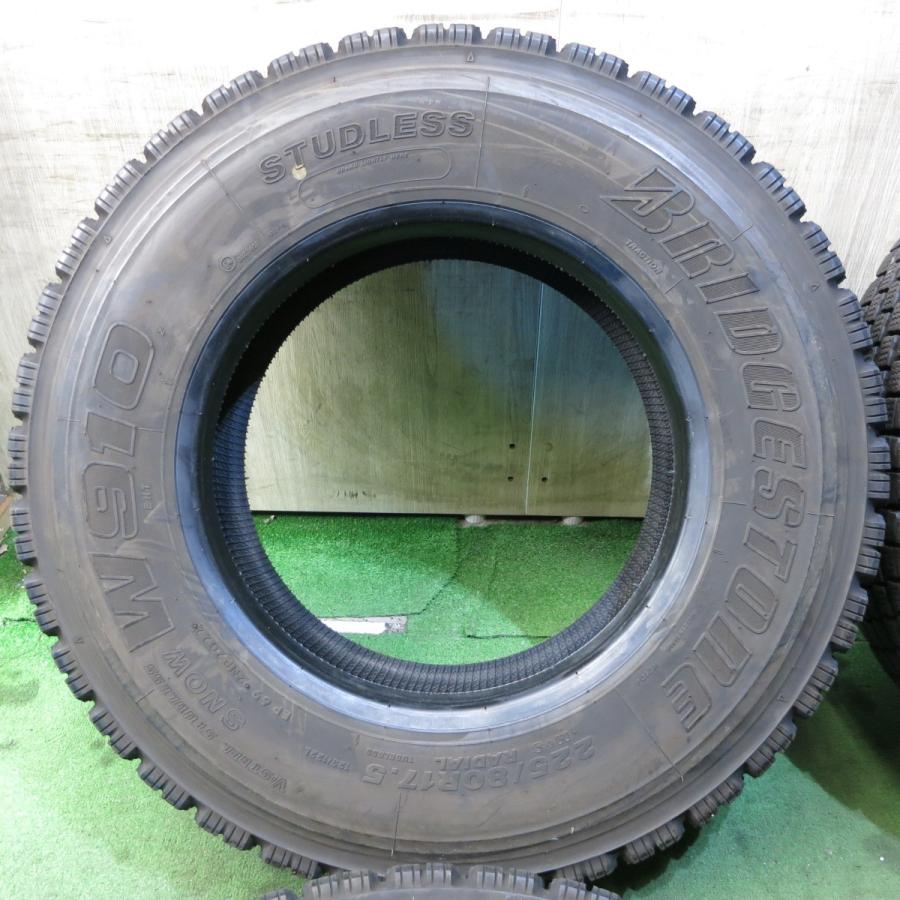 送料無料* バリ溝！22年！8.5分☆トラック タイヤ 225/80R17.5 123 