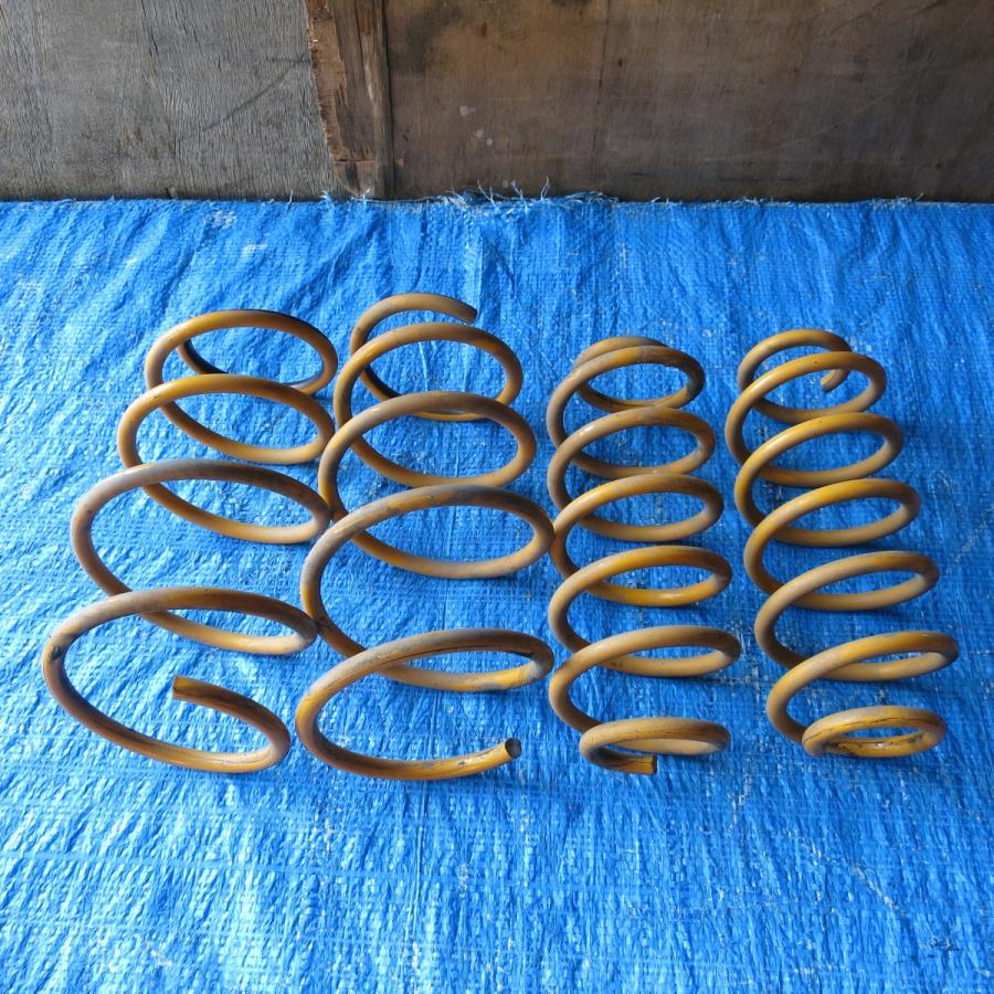 送料無料] ◇モデリスタ プリウスα ダウンサス ローダウン スプリング