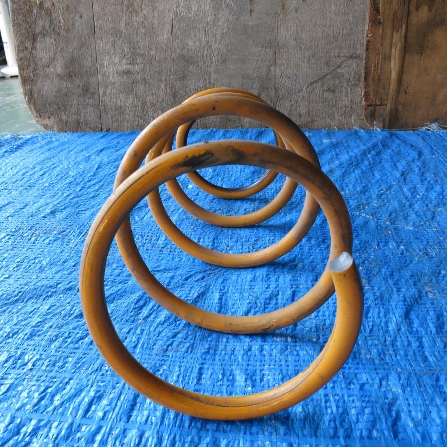 プリウスα モデリスタ ローダウンスプリング ダウンサス　中古 送料無料] ◇モデリスタ プリウスα ダウンサス ローダウン