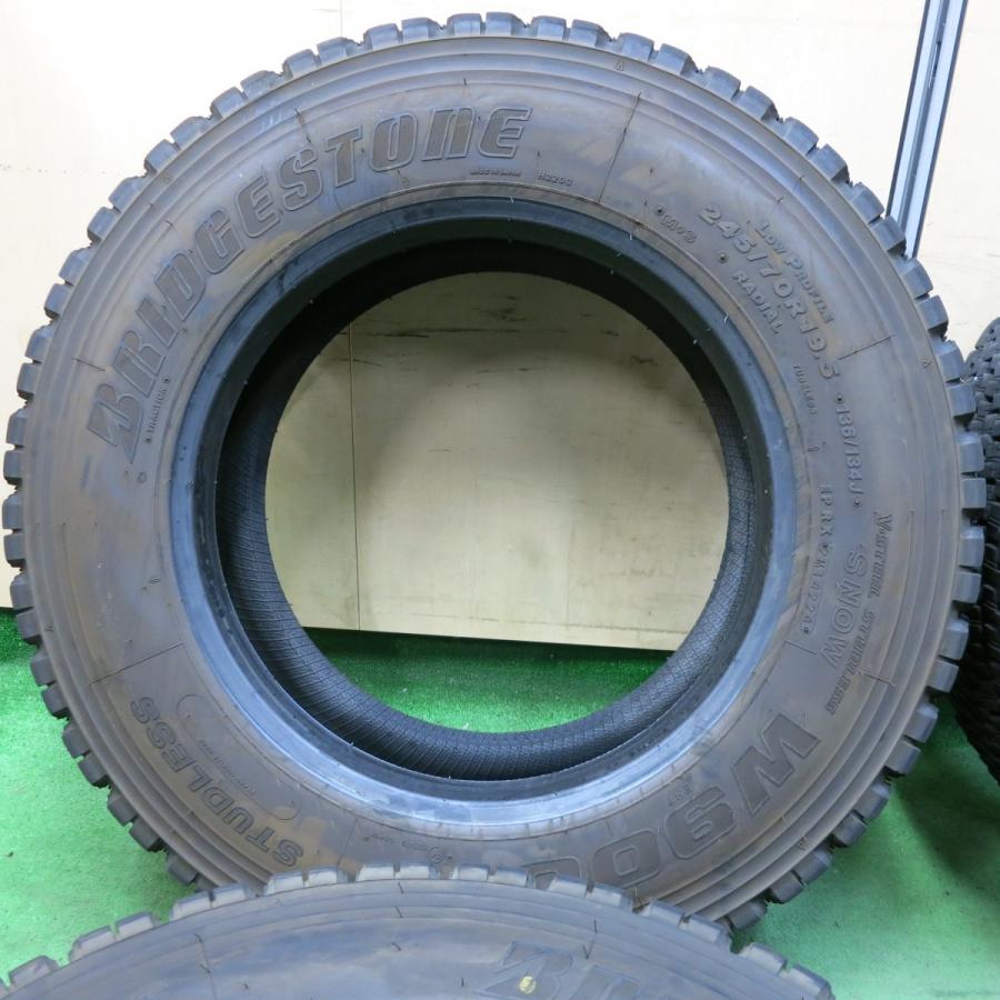 トラックタイヤ ブリヂストン W900 245/70R19.5 （青0524） トラックタイヤ ブリヂストン W900 245/70R19.5 （青0524