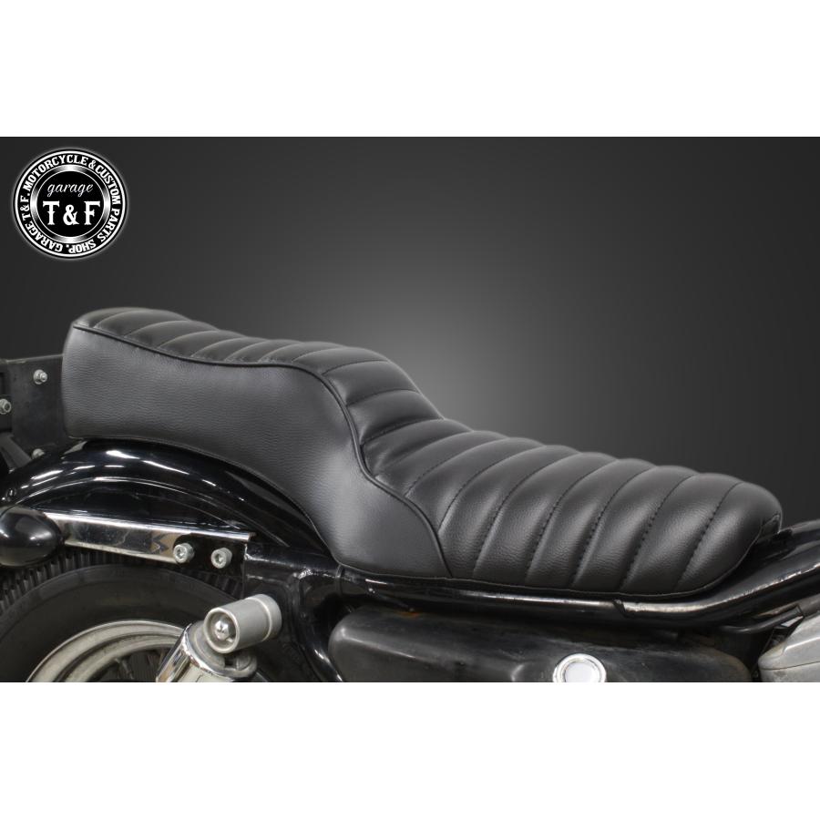ハーレー　スポーツスター純正タックロールシート SPORTSTER スポーツスター専用(前期) ダブルシート(タックロール