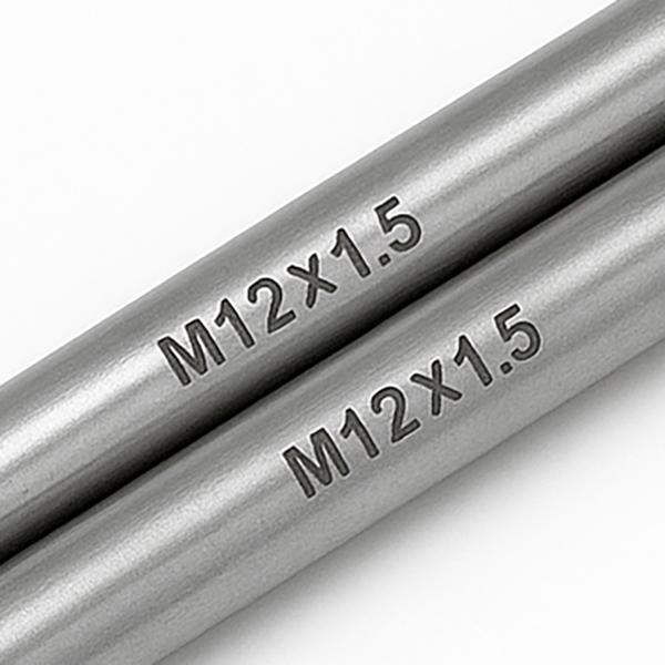 22 ホイールスタッドパイロットピン（ホイールセッティングボルト